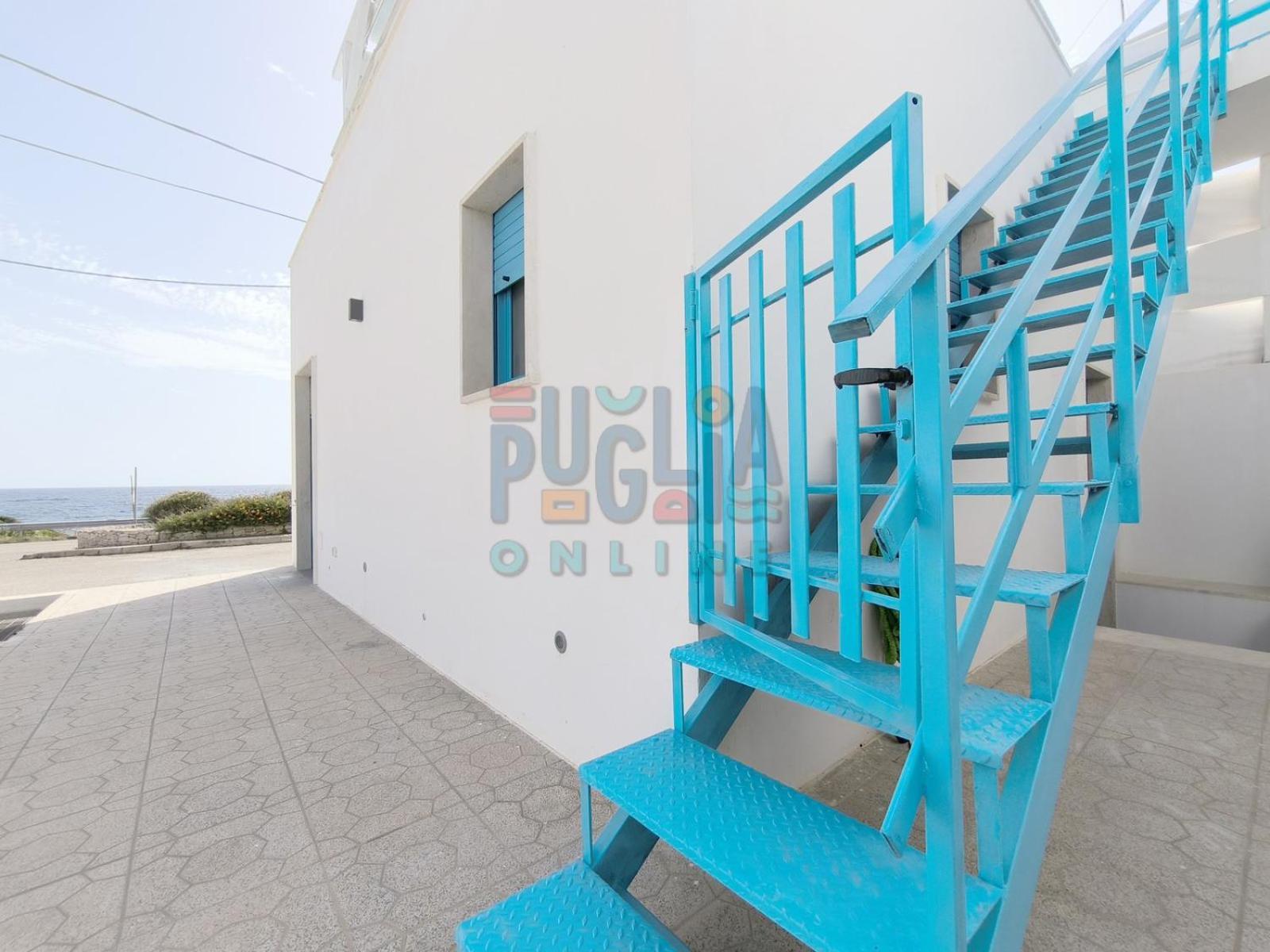 דירות Capilungo Bilocale Blue House Fronte Mare, A Posto Rosso מראה חיצוני תמונה